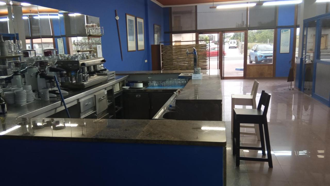 וילאנואבה דה ארוסה Hotel Lago מראה חיצוני תמונה